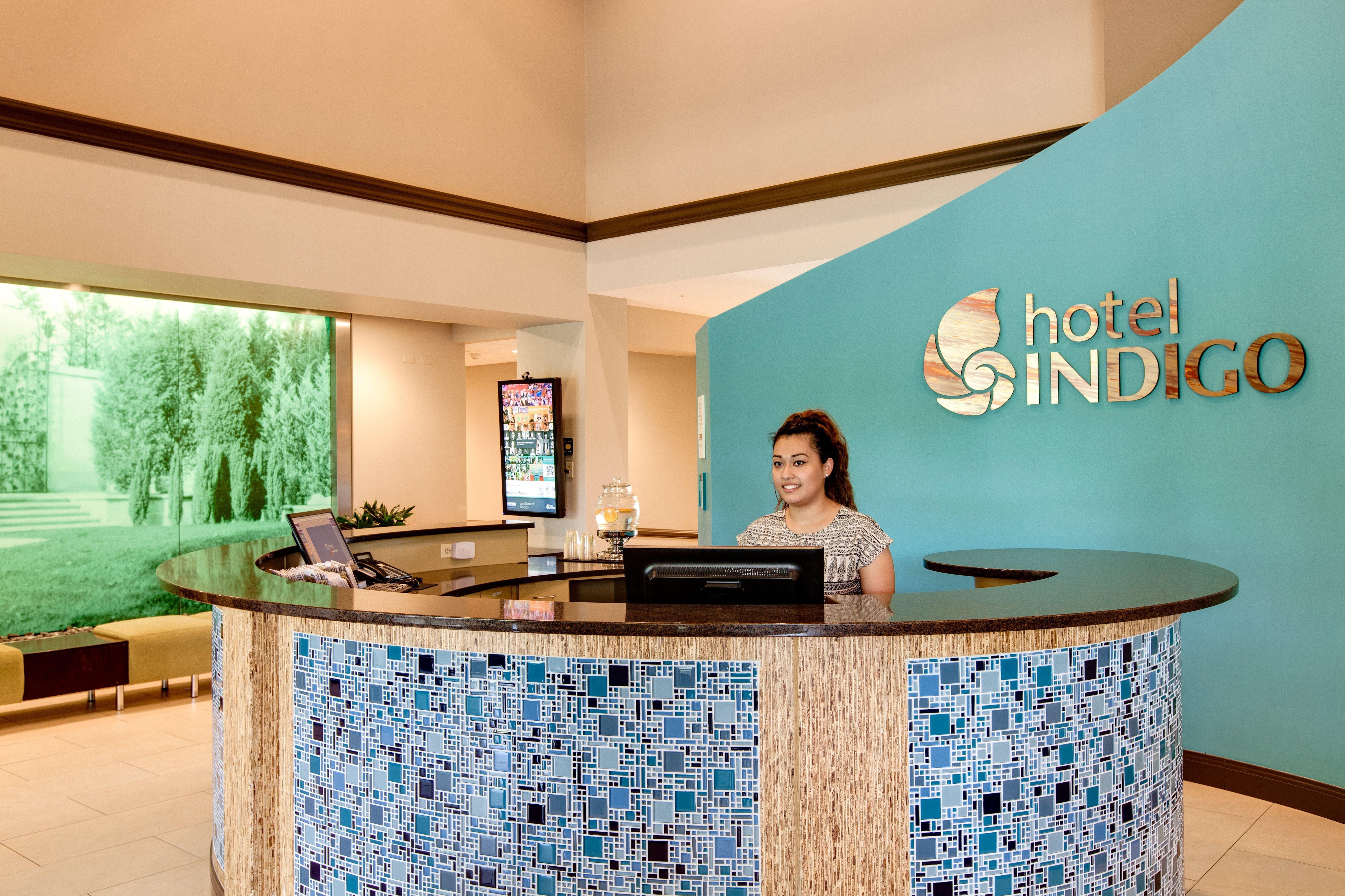 Hotel Indigo Chicago - Vernon Hills By Ihg Bagian luar foto