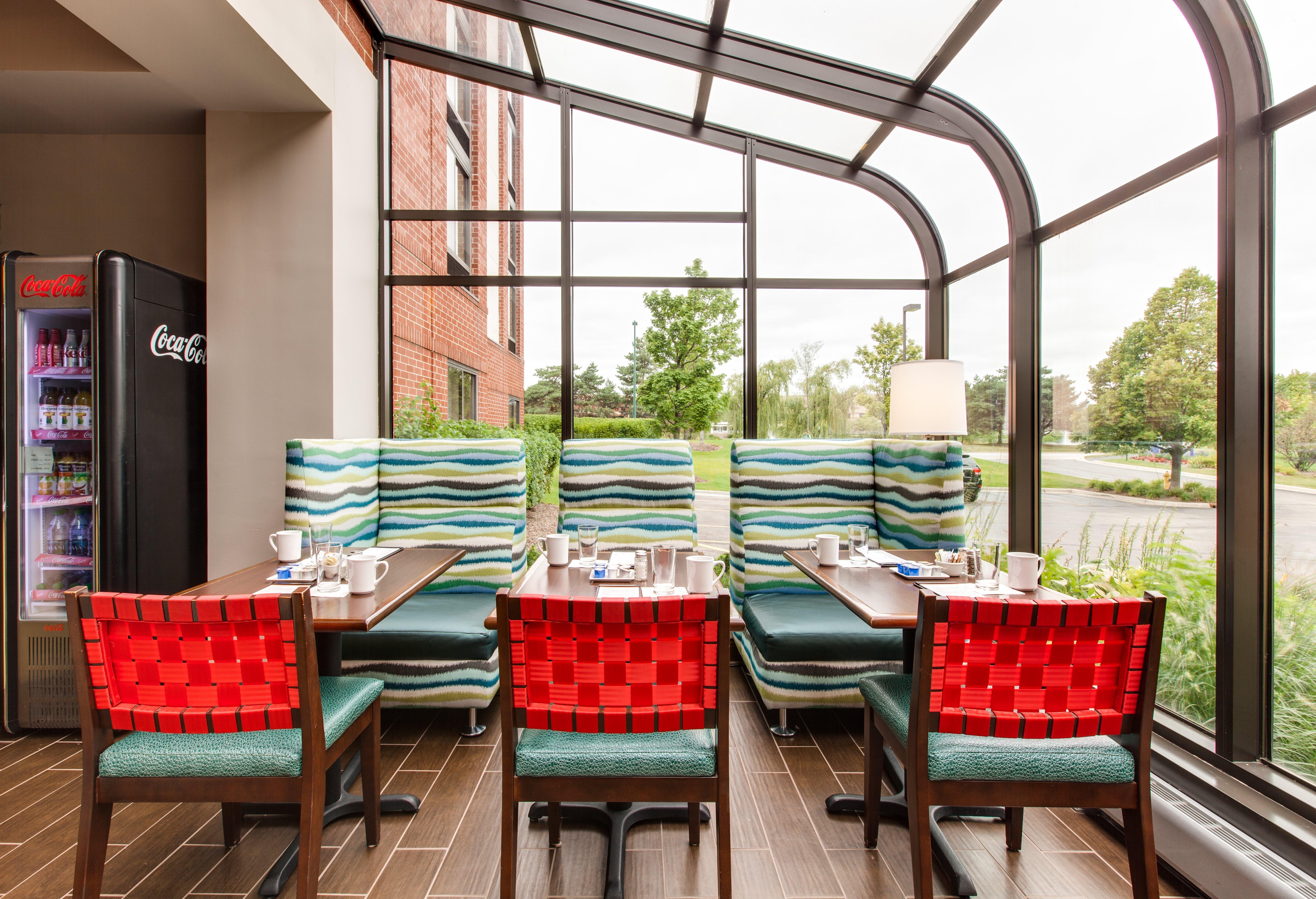 Hotel Indigo Chicago - Vernon Hills By Ihg Bagian luar foto