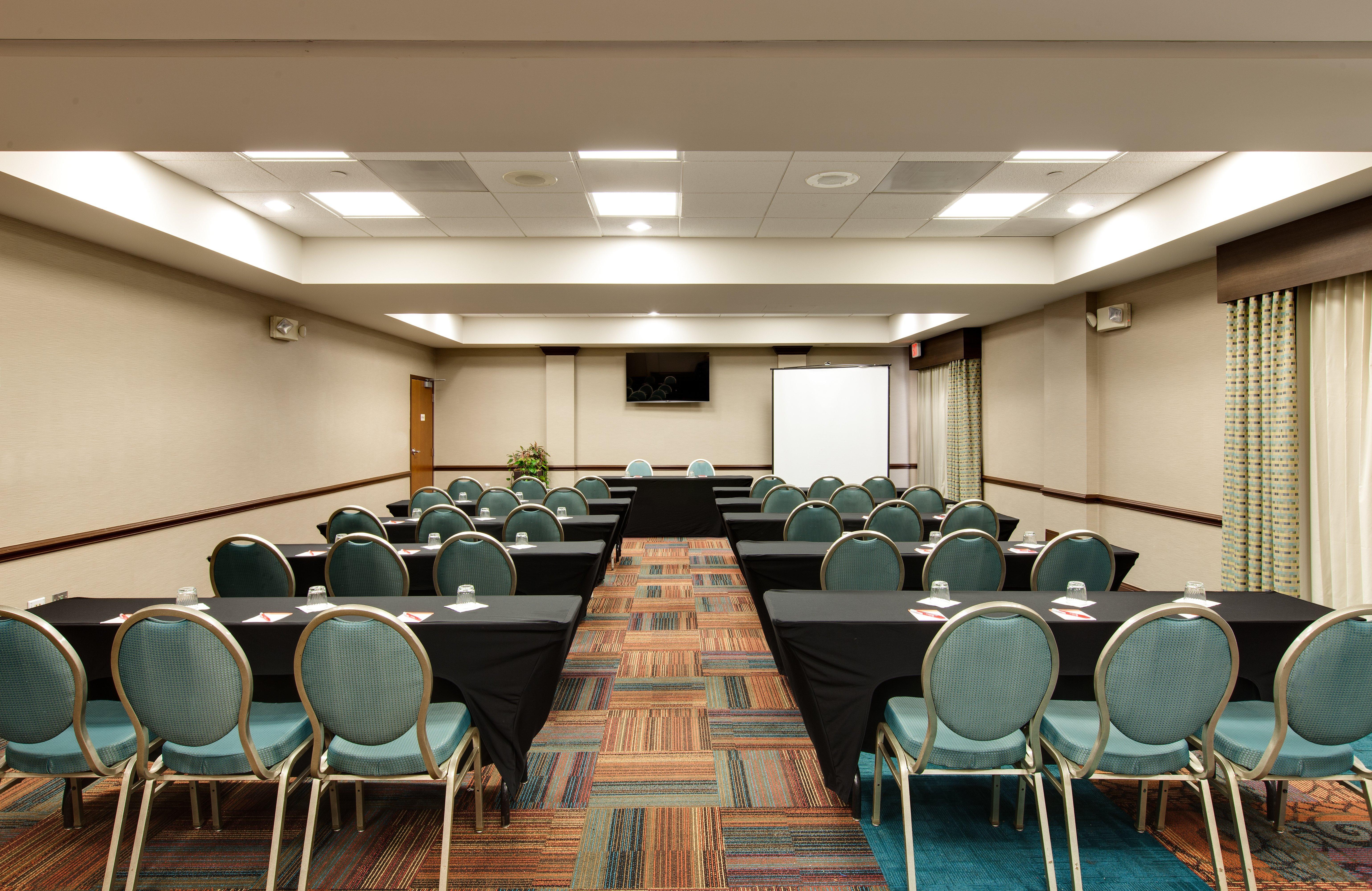 Hotel Indigo Chicago - Vernon Hills By Ihg Bagian luar foto